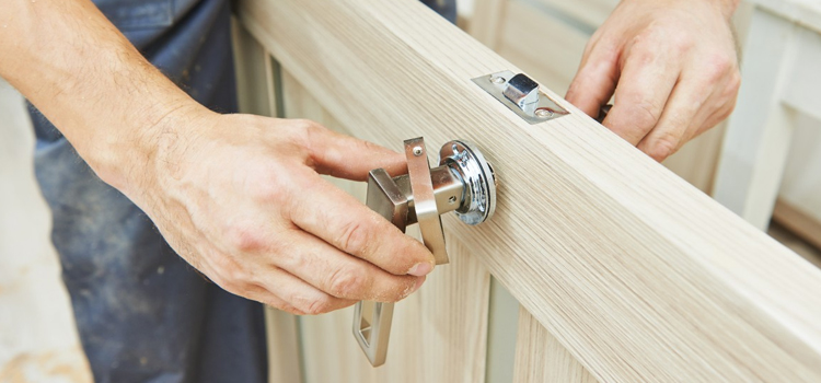 interior door repair Aurora, Illinois